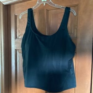 Women’s plus size swim top